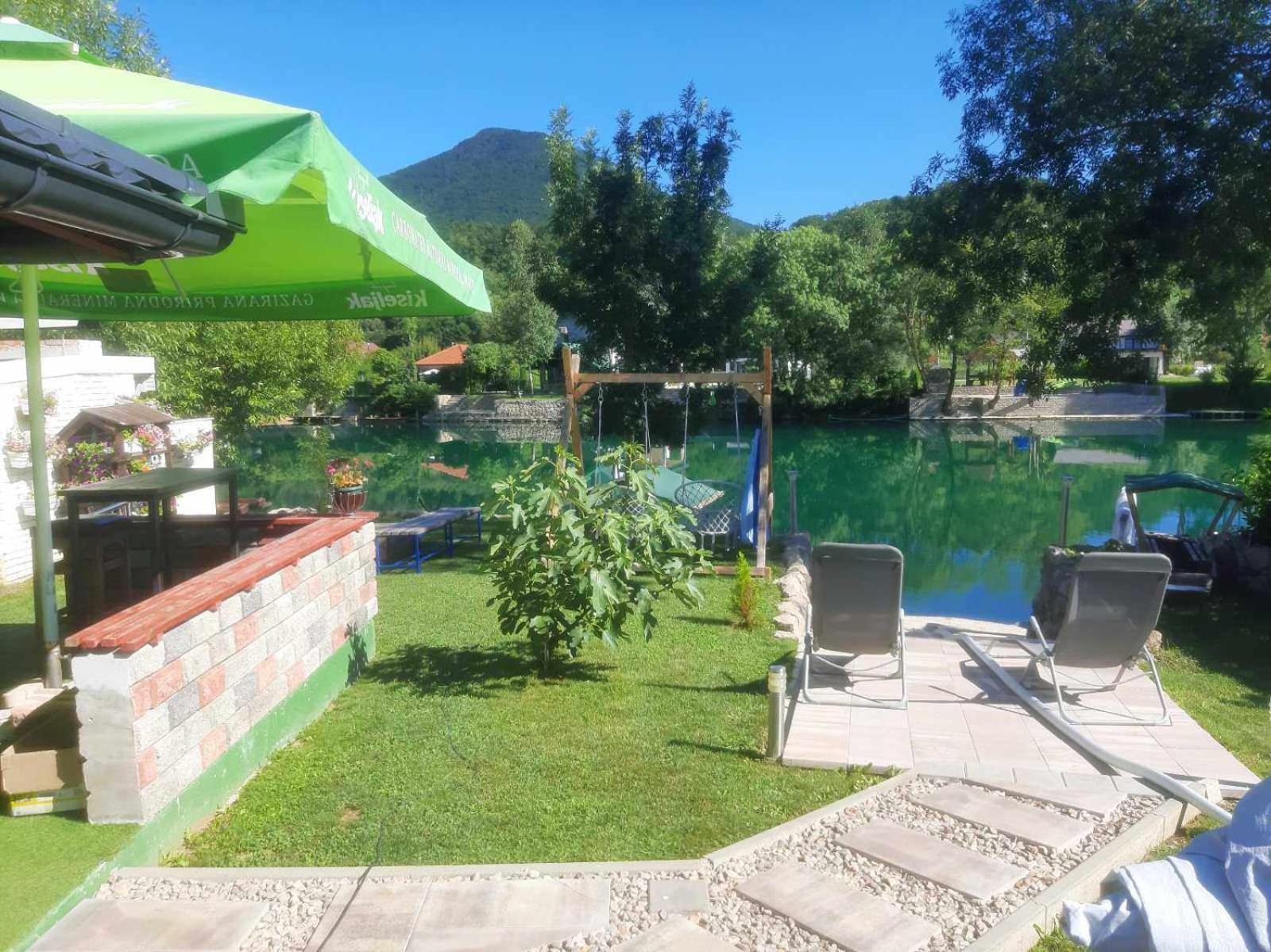 Am Una Lux House Bihac Luaran gambar