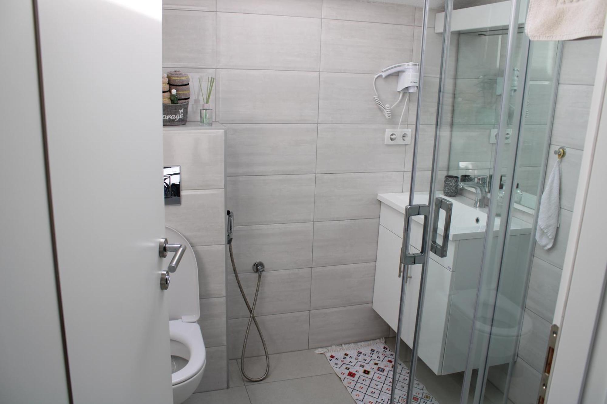 Am Una Lux House Bihac Luaran gambar