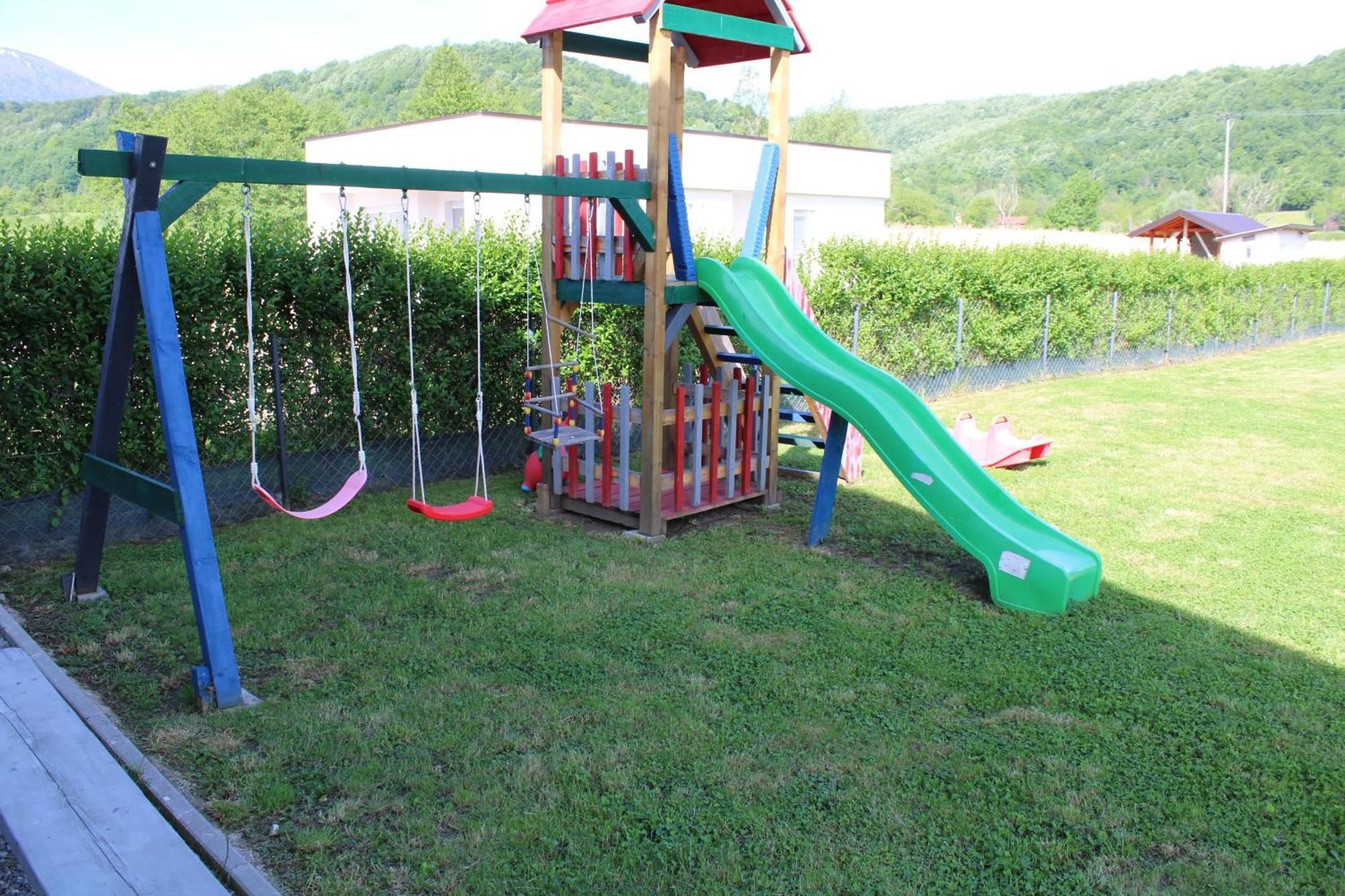 Am Una Lux House Bihac Luaran gambar