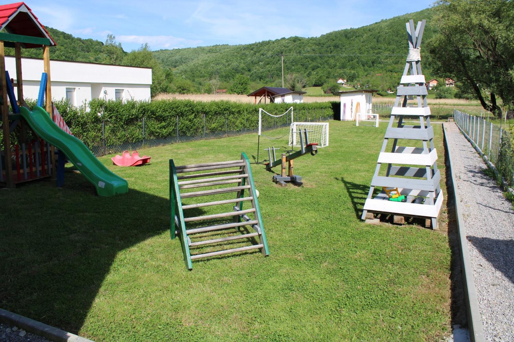 Am Una Lux House Bihac Luaran gambar