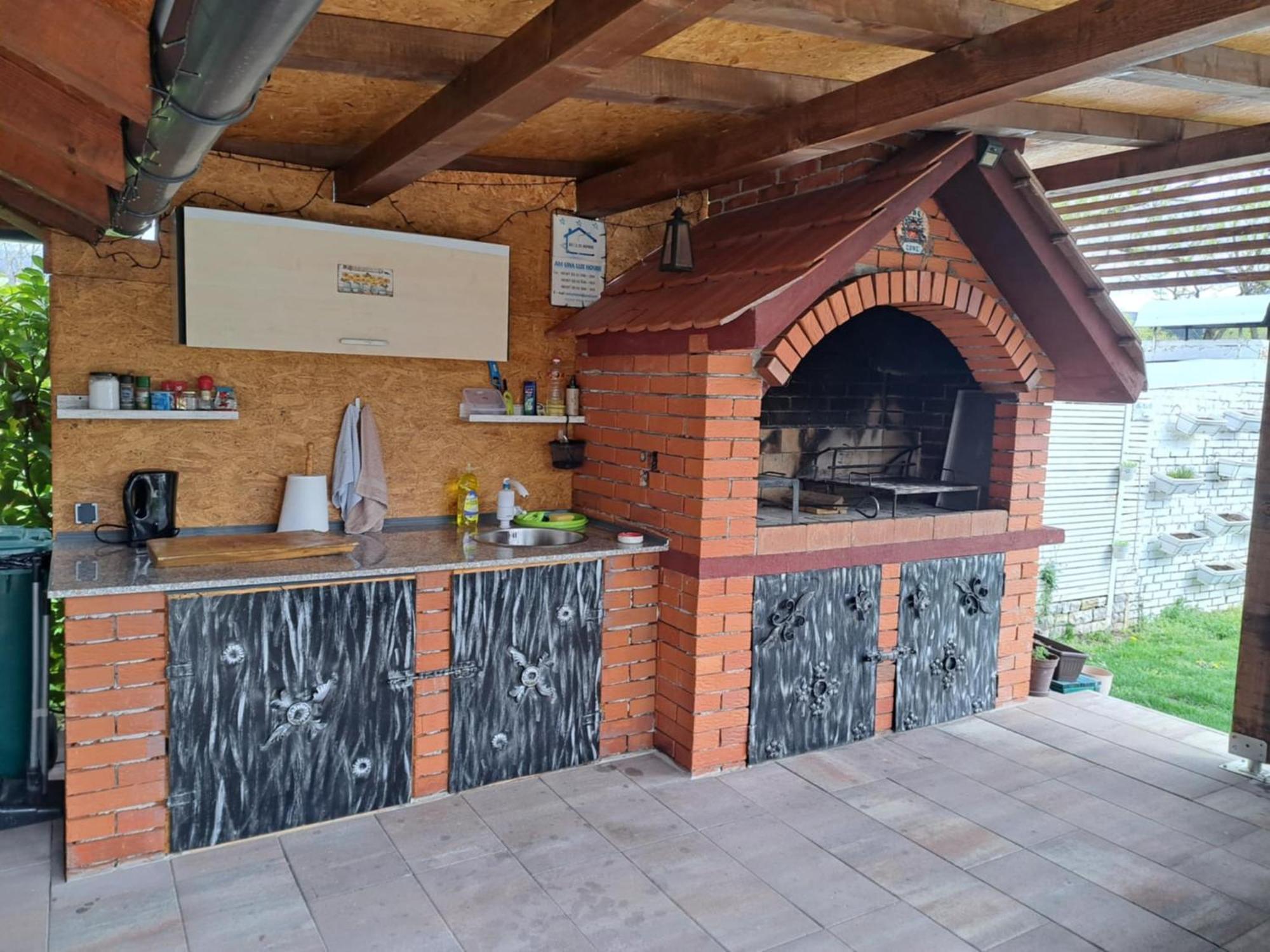 Am Una Lux House Bihac Luaran gambar